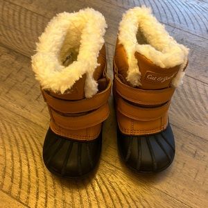 Boys 6 cat and jack boots